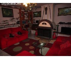 Casa en Venta en Amés, La Coruña