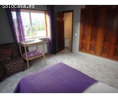Casa en Venta en Amés, La Coruña