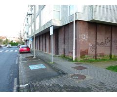 Local comercial en Alquiler en Amés, La Coruña