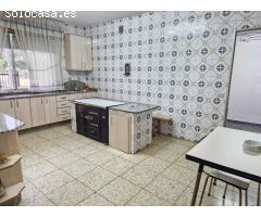 Casa en Venta en Amés, La Coruña