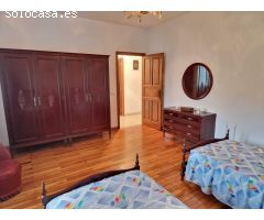 Casa en Venta en Amés, La Coruña
