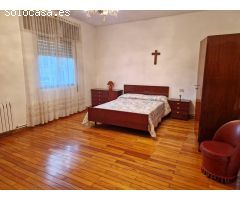 Casa en Venta en Amés, La Coruña