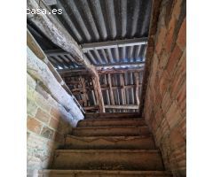 CASA DE PIEDRA CON FINCA SEGREGABLE, ZONA VICESO, BRION