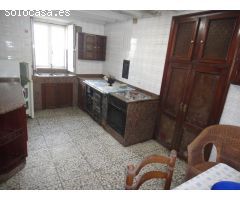 CASA DE PIEDRA CON TERRENO AL LADO DE SANTIAGO