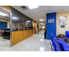 Oficina y 15 plazas de garaje junto al Ayuntamiento de El Ejido