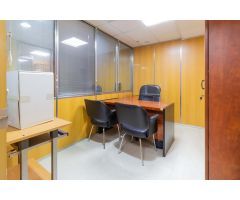 Oficina y 15 plazas de garaje junto al Ayuntamiento de El Ejido