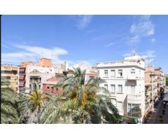 Piso en Venta en Elche de la Sierra, Alicante