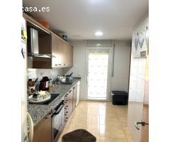 Piso con vistas al mar en zona residencial