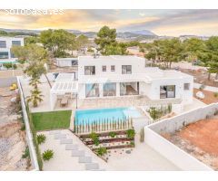 Chalet en Venta en Teulada, Alicante