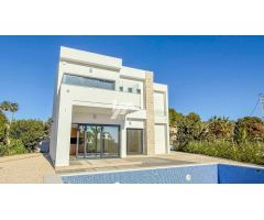 Chalet en Venta en Benissa, Alicante