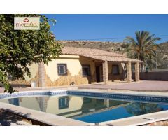 Chalet en Venta en Elche pedanias, Alicante