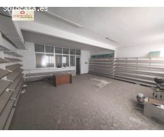 Nave industrial en Venta en Elche de la Sierra, Alicante
