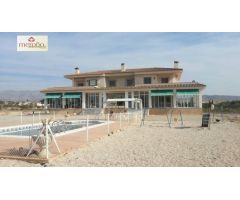 Chalet en Venta en Crevillente, Alicante