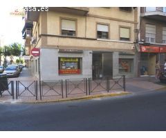 Local comercial en Venta en Elche de la Sierra, Alicante