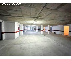 PLAZAS DE PARKING Y PLAZAS CON TRASTERO INCLUIDO