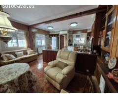 AMPLIO PISO DE 267 m2 CON GRAN COCINA-COMEDOR EN ALMORADÍ