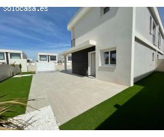 VILLA DE OBRA NUEVA EN GRAN ALACANT