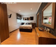 ÁTICO DÚPLEX CON GRAN TERRAZA
