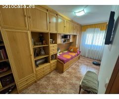 PRECIOSA CASA EN cALAFELL CON PISCINA PROPIA .