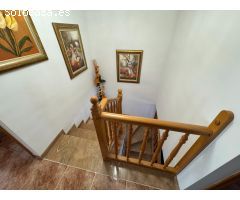 PRECIOSA CASA EN cALAFELL CON PISCINA PROPIA .