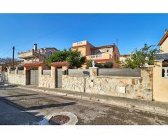 Casa en venta en la Urbanización Eden Parc