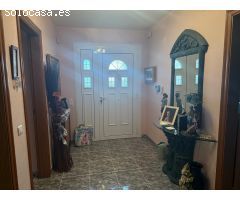 CASA ESQUINERA EN EL VENDRELL