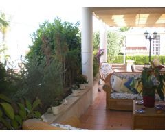 Casa unifamiliar aislada de alto standing situada en Bonavista de Calafell