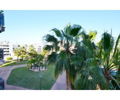 APARTAMENTO CON VISTAS AL MONTGO Y A 500m2 DEL MAR