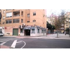 VENTA DE LOCAL ZONA AVENIDA DEL MEDITERÁNEO