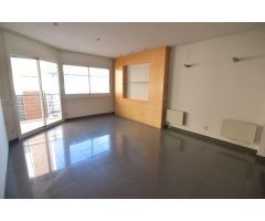 Dúplex de Ensueño Lateral al Mar en la Calle Carme de Calafell