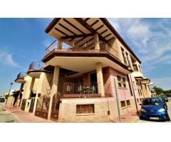 Villa de Lujo en Venta en Daya Nueva, Alicante