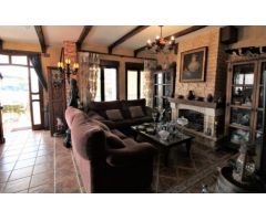 Villa de Lujo en Venta en Daya Nueva, Alicante