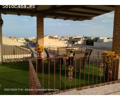 Villa de Lujo en Venta en Daya Nueva, Alicante