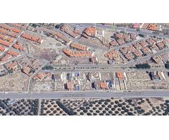 Solar urbano HUÉSCAR