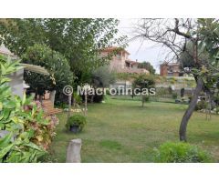 MARAVILLOSA CASA EN PARC DE CUBELLES  EN DOS TERRENOS SEGREGADOS