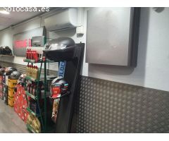 TALLER DE MOTOS CON TIENDA EN TRASPASO EN BARCELONA