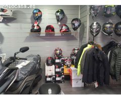 TALLER DE MOTOS CON TIENDA EN TRASPASO EN BARCELONA