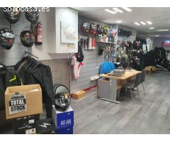 TALLER DE MOTOS CON TIENDA EN TRASPASO EN BARCELONA