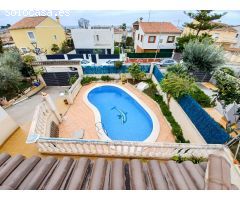 CHALET EN VENTA EN CUNIT CON VISTAS AL MAR ZONA RESIDENCIAL
