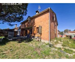 Casa de obra vista a la venta en urb. Can Dalmases, Collbató