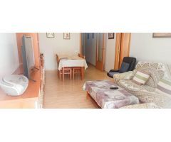 Planta baja en venta con terraza, patio, piscina y parking en El Francàs (El Vendrell)
