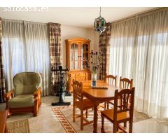 Encantadora casa en venta en la tranquila urbanización Can Vinyals, Esparreguera