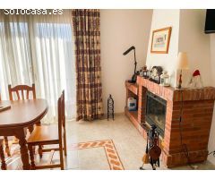 Encantadora casa en venta en la tranquila urbanización Can Vinyals, Esparreguera