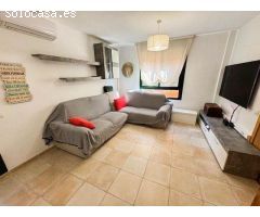 ENCANTADOR ADOSADO EN VENTA EN COMA-RUGA, TARRAGONA – ¡HASTA EL 100% DE FINANCIACIÓN!