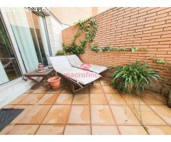 PLANTA BAJA A LA VENTA EN LA VILA OLÍMPICA DEL POBLENOU, BARCELONA