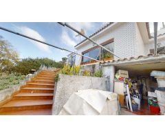 ESPECTACULAR CHALET CON PISCINA