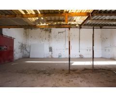 FINCA EN VENTA CON 4 CONSTRUCCIONES EN JINAMAR TELDE