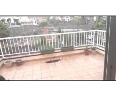 Chayofa. La finca. Piso 70 m2 mas terraza 15 metros y garaje cerrado.