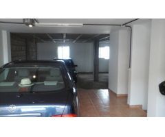 Chalet de 400 m2 con vistas a la gomera, 2 terrazas, con terreno en las cercanías de Adeje