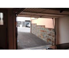 Chalet de 400 m2 con vistas a la gomera, 2 terrazas, con terreno en las cercanías de Adeje